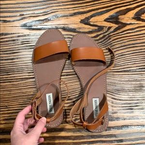 Steve Madden Dairr Sandals